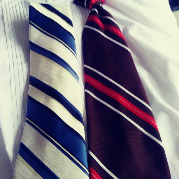 b e a u b r u m m e l l Other - B e a u  b r u m m e l l necktie$22 + free shirt.